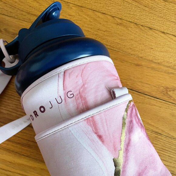 FOR SALE - Pink Gold Ribbons Limited Hydrojug 55. Collectibles / Collector item. - Picture 3 of 15